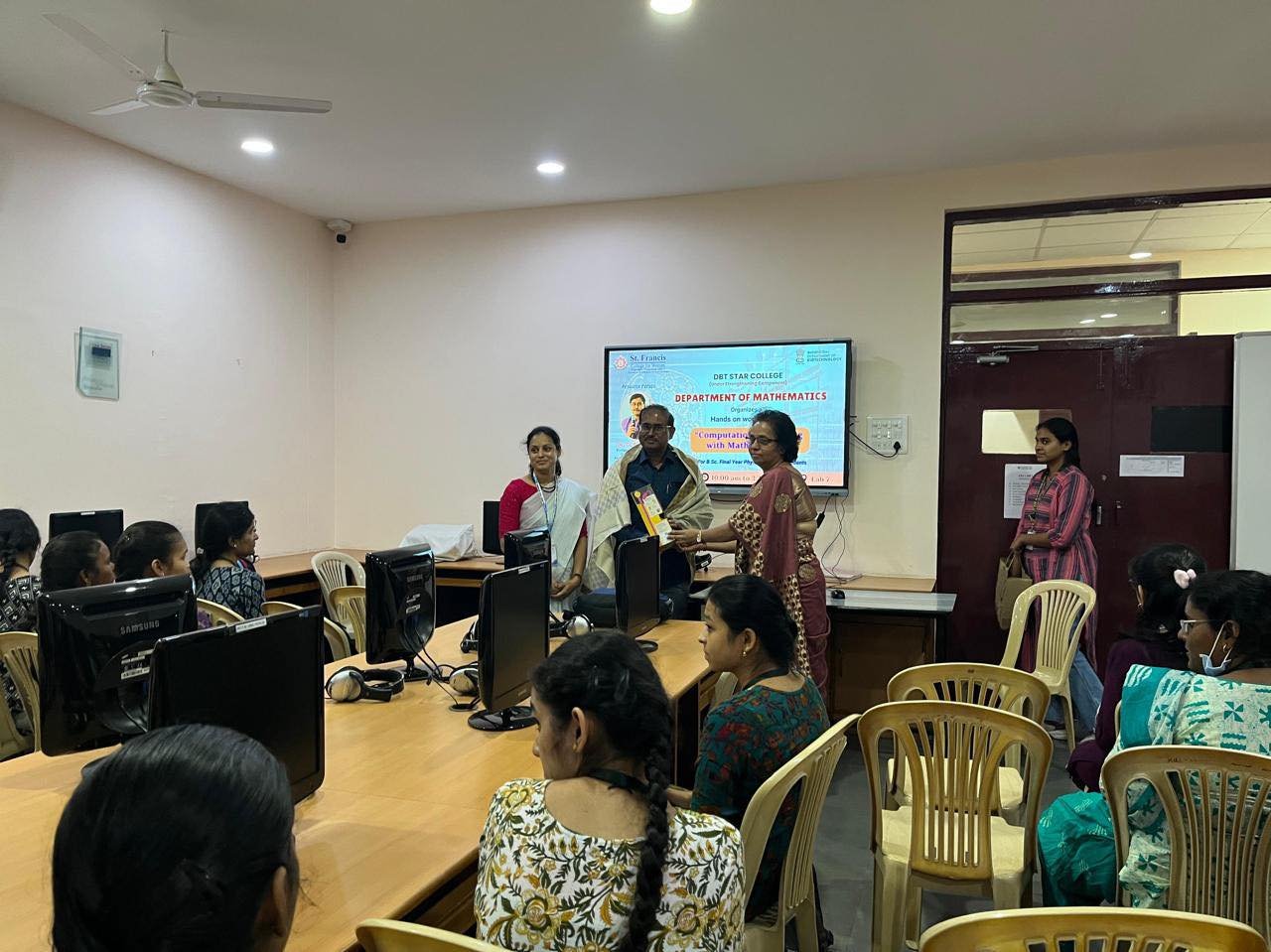 Hands-on training on ‘Computational Thinking With Mathematica’